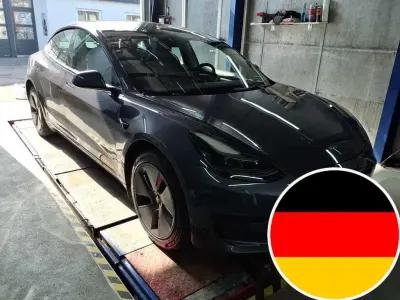 Gebraucht Tesla Model 3 Standard Range 225 kW (306 PS) 2023 Grau Limousine