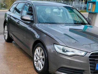 Gebraucht Audi A6 204 PS (150 kW) 2014 Grau Kombi