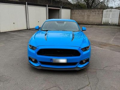 Second-hand Ford Mustang GT Fastback 421 CP (309 kW) 2017 Albastru Coupe