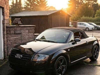Second-hand Audi TT Sport 150 CP (110 kW) 2003 Negru Coupe