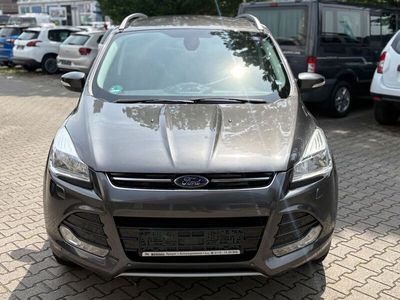 Gebraucht Ford Kuga Titanium 179 PS (131 kW) 2015 Grau SUV