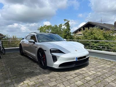 Porsche Taycan GTS