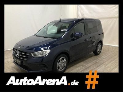 Gebraucht Mercedes T180 116 PS (85 kW) 2023 Blau Van / Kleinbus