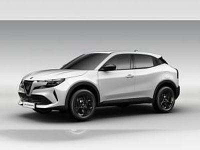 Neu Alfa Romeo Junior 145 PS (106 kW) 2025 Weiß (bianco sempione , unilackierung) SUV