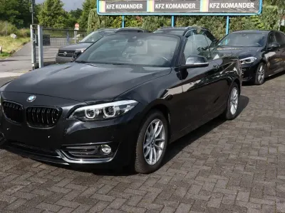 Gebraucht BMW 220 Sport Line 184 PS (135 kW) 2020 Schwarz Cabrio