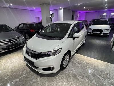 Second-hand Honda Jazz Comfort 102 CP (75 kW) 2019 Alb Hatchback