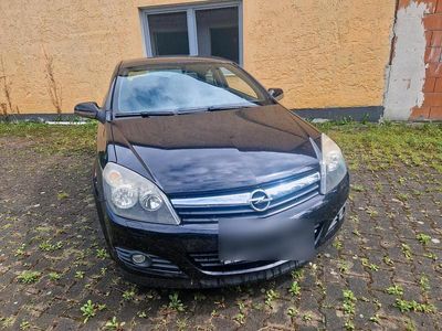 Opel Astra GTC