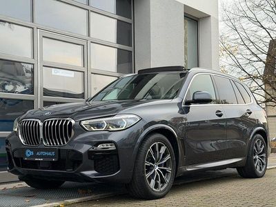 Arktikgrau Gebraucht 2021 BMW X5 M Sport SUV | 43.890 € (Fairer Preis)