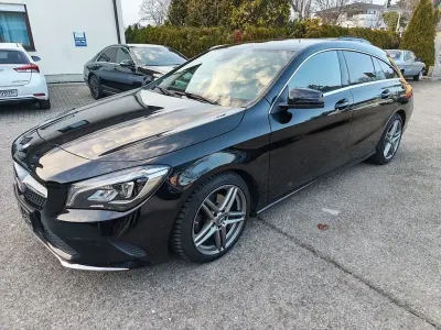 Gebraucht Mercedes CLA200 156 PS (114 kW) 2017 Schwarz Coupé