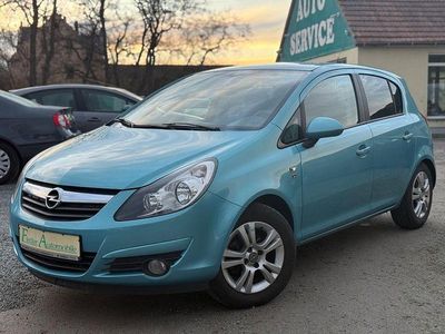 Usata Opel Corsa Edition 87 CV (63 kW) 2010 Blu Utilitaria