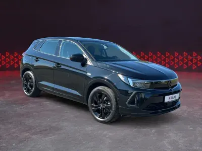 Gebraucht Opel Grandland X S 131 PS (96 kW) 2024 Schwarz SUV