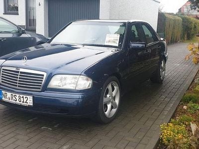 Gebraucht Mercedes C280 193 PS (141 kW) 1997 Blau Limousine