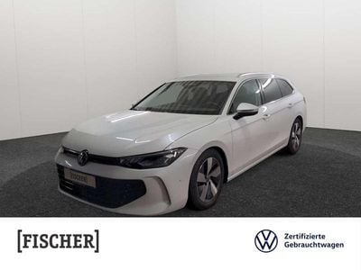 Weiß Gebraucht 2024 VW Passat Business Kombi | 32.987 € (Superpreis)