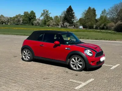 Gebraucht Mini Cooper S Cabriolet 184 PS (135 kW) 2012 Rot Cabrio