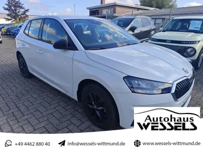 Gebraucht Skoda Fabia Selection 80 PS (58 kW) 2025 Weiß Kleinwagen