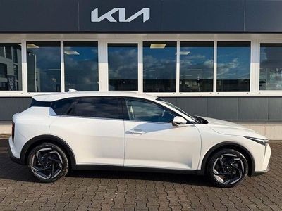 Nouă Kia K4 Spirit 150 CP (110 kW) 2026 Alb Berlinǎ