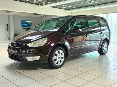 Gebraucht Ford Galaxy 145 PS (106 kW) 2010 Violett Van / Kleinbus