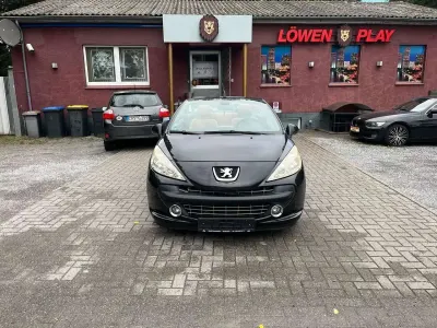 Gebraucht Peugeot 207 CC Platinum 120 PS (88 kW) 2007 Farbe schwarz obsidien/metalli Cabrio