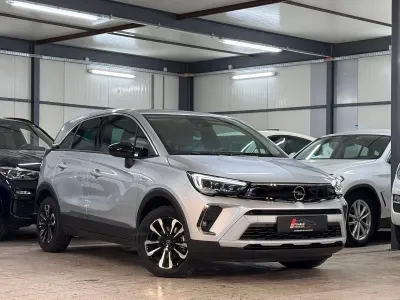 Używany Opel Crossland Elegance 110 KM (80 kW) 2024 Szary SUV