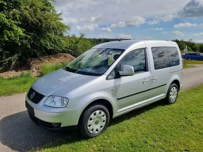 Gebraucht VW Caddy Life 105 PS (77 kW) 2010 Silber Van / Kleinbus