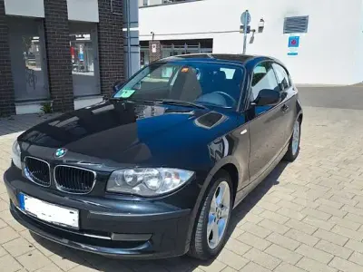 Gebraucht BMW 116 M Sport 122 PS (89 kW) 2009 Schwarz Kleinwagen