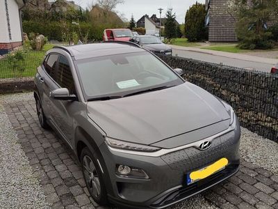 gebraucht Hyundai Kona ELEKTRO 150kW Style 631 Km Reichweite