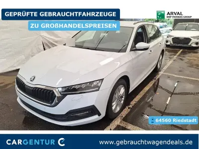 Gebraucht Skoda Octavia Ambition 150 PS (110 kW) 2022 Weiß Kombi