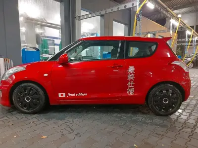 Gebraucht Suzuki Swift Comfort 94 PS (69 kW) 2014 Rot Kleinwagen