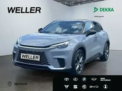 Gebraucht Lexus LBX 136 PS (100 kW) 2024 Grau SUV