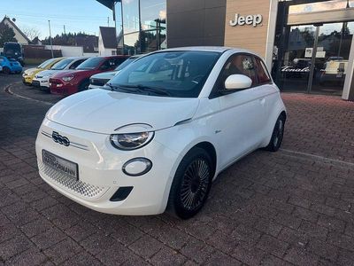 Gebraucht Fiat 500e Icon 86 kW (118 PS) 2022 Weiß Limousine