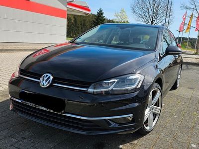 gebraucht VW Golf 2.0 TDI SCR DSG Highline Highline