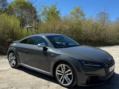 Gebraucht Audi TT S-Line 184 PS (135 kW) 2015 Grau Coupé