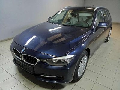 Usata BMW 318 143 CV (105 kW) 2013 Blu Station wagon