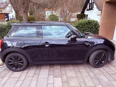Gebraucht Mini Cooper SE Classic 135 kW (184 PS) 2023 Schwarz Kleinwagen