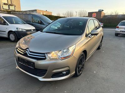 Gebraucht Citroën C4 Tendance 111 PS (81 kW) 2011 Gold Limousine