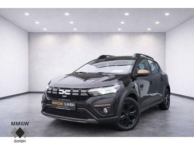Schwarz Gebraucht 2024 Dacia Sandero Stepway Kleinwagen | 15.990 € (Guter Preis)
