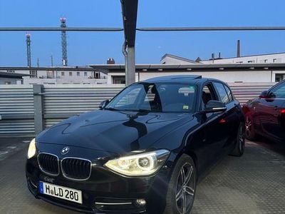 Gebraucht BMW 116 Sport Line 136 PS (100 kW) 2013 Schwarz Kleinwagen