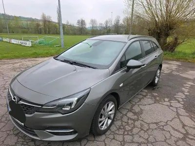 Gebraucht Opel Astra Edition 145 PS (106 kW) 2021 Grau Kombi