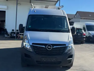 Gebraucht Opel Movano 179 PS (131 kW) 2021 Silber Van