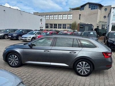 Second-hand Skoda Superb 156 CP (114 kW) 2022 Gri Break