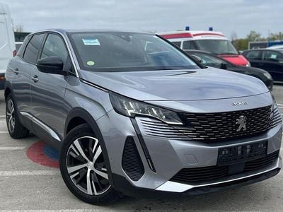 Second-hand Peugeot 3008 Allure 131 CP (96 kW) 2022 Gri SUV