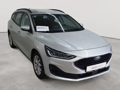 Gebraucht Ford Focus Cool & Connect 120 PS (88 kW) 2022 Moondust silber metallic Kombi
