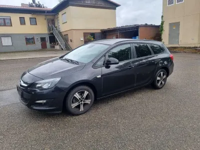 Gebraucht Opel Astra Style 140 PS (102 kW) 2016 Schwarz Kombi