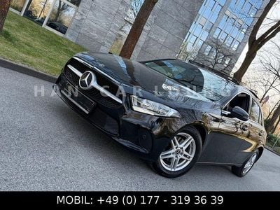 Gebraucht Mercedes A180 136 PS (100 kW) 2019 Schwarz Limousine