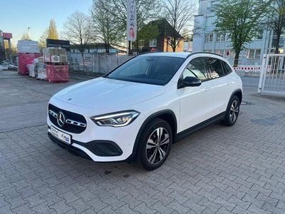 Gebraucht Mercedes GLA220 190 PS (139 kW) 2020 Weiß SUV