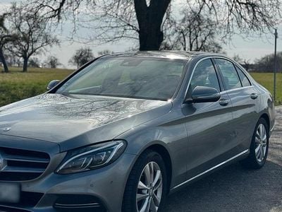 Second-hand Mercedes C180 116 CP (85 kW) 2015 Gri Berlinǎ