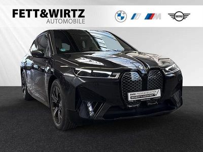 Gebraucht BMW iX Sport Line 384 kW (523 PS) 2025 Sophistograu brillanteffekt metallic SUV