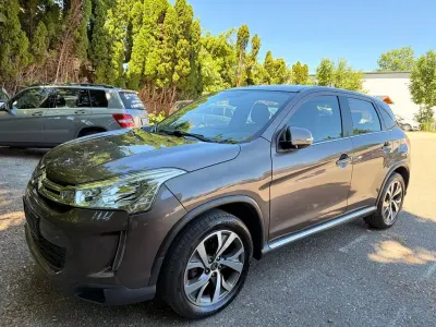 Gebraucht Citroën C4 Aircross Tendance 114 PS (83 kW) 2013 Braun SUV