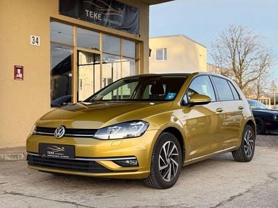 Gebraucht VW Golf VII 116 PS (85 kW) 2018 Gelb Limousine