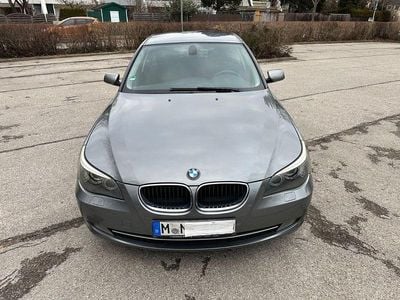 Gebraucht BMW 520 170 PS (125 kW) 2007 Grau Limousine